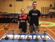 Fotogrāfijā Latvijas 2019.gada junioru meistarsacīkšu absolūtie čempioni - Daniels Kogans un Sabina Musajeva.